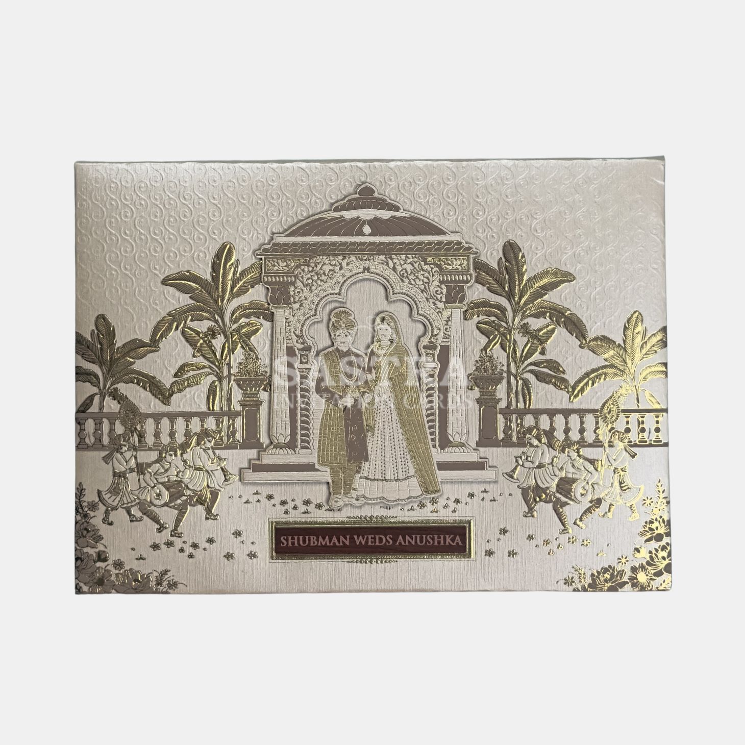 Traditional Mandap Gold Foil Wedding Invitation Card - Image 3
